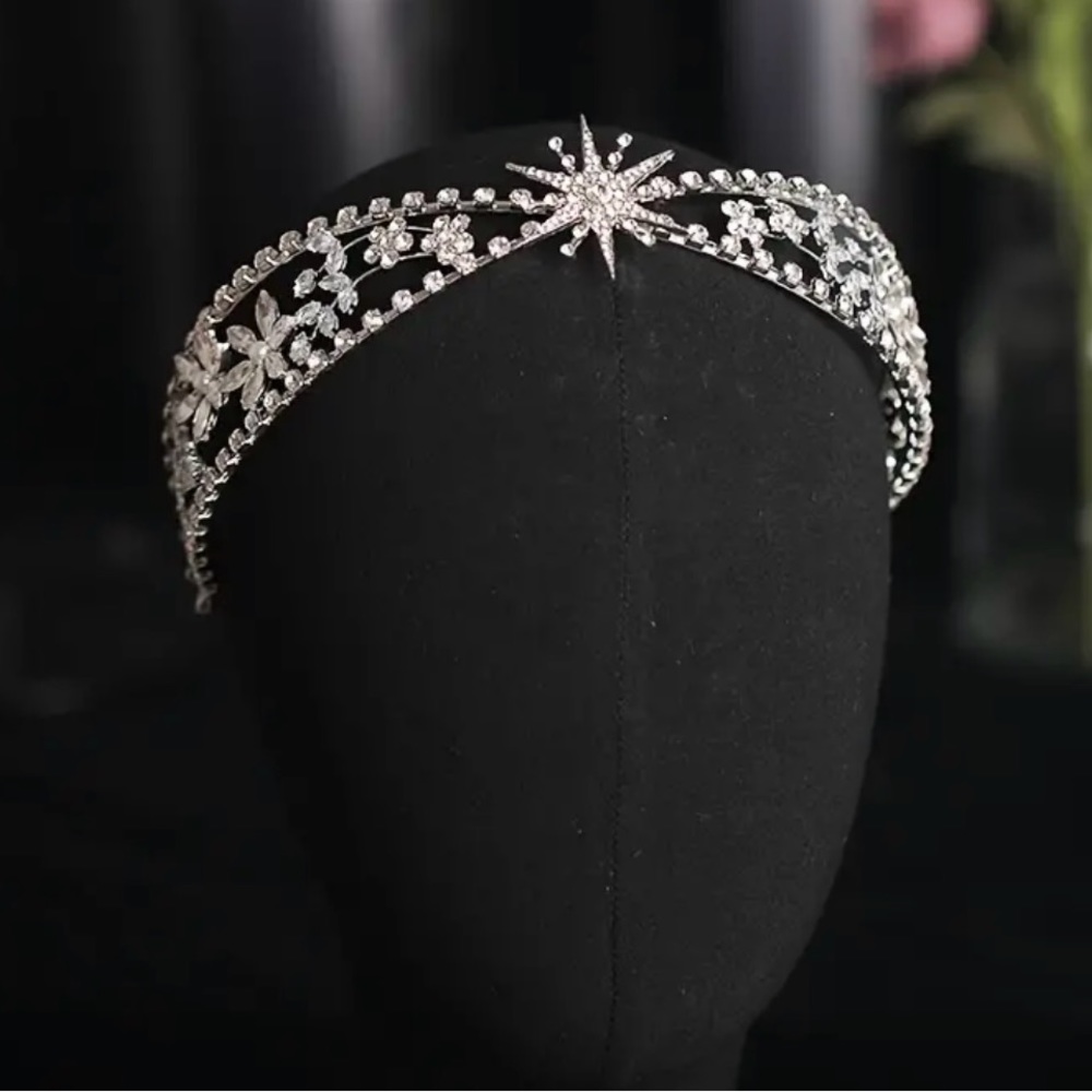 🌼 Luxury Clear Crystal Headband Tiara